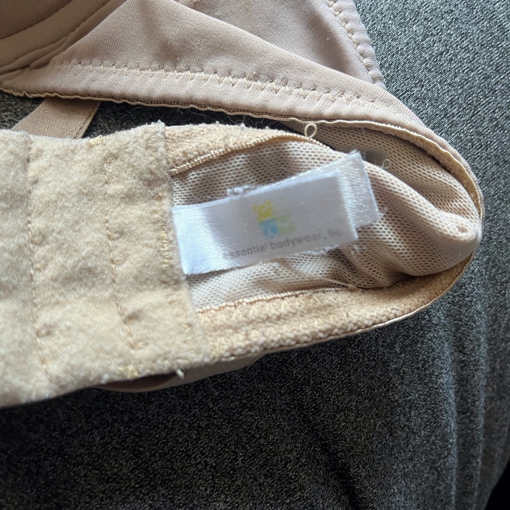 Bra - Picture 2 of 3